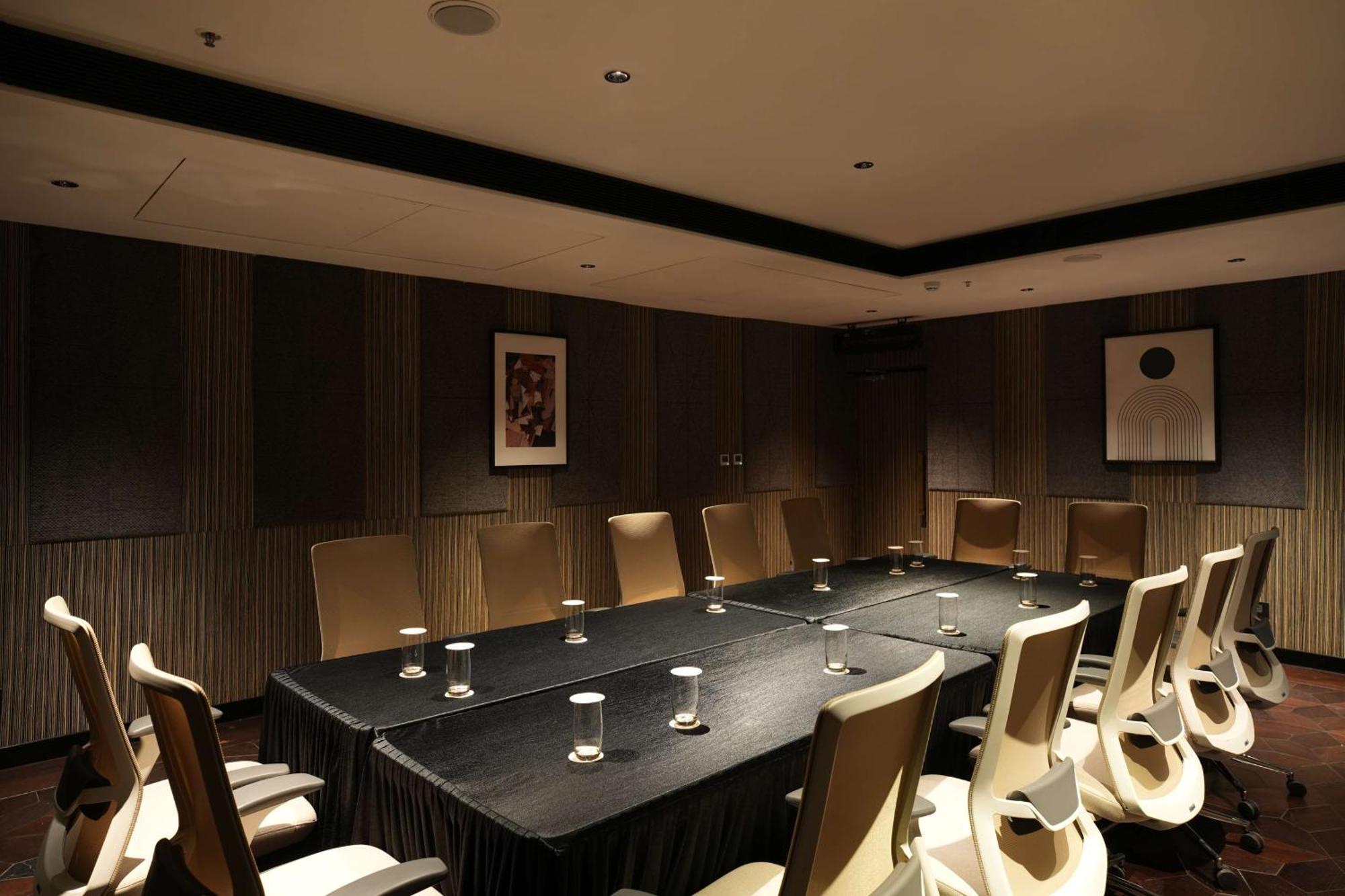 Parallel Hotel Udaipur, A Member Of Radisson Individuals Екстер'єр фото