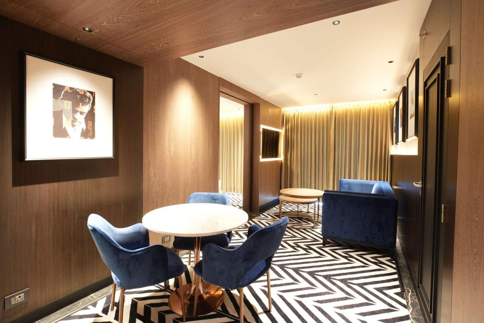 Parallel Hotel Udaipur, A Member Of Radisson Individuals Екстер'єр фото